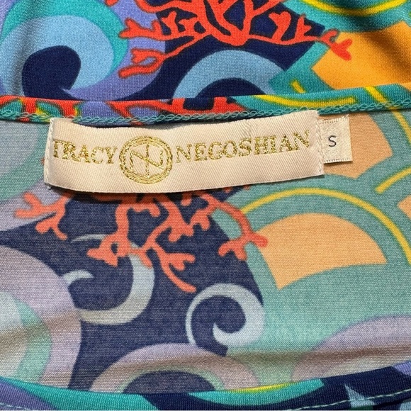 🌻 Tracy Negoshian Dress Swim Cover Women’s size Small Mermaid Scales Coral Swirl - Picture 7 of 9